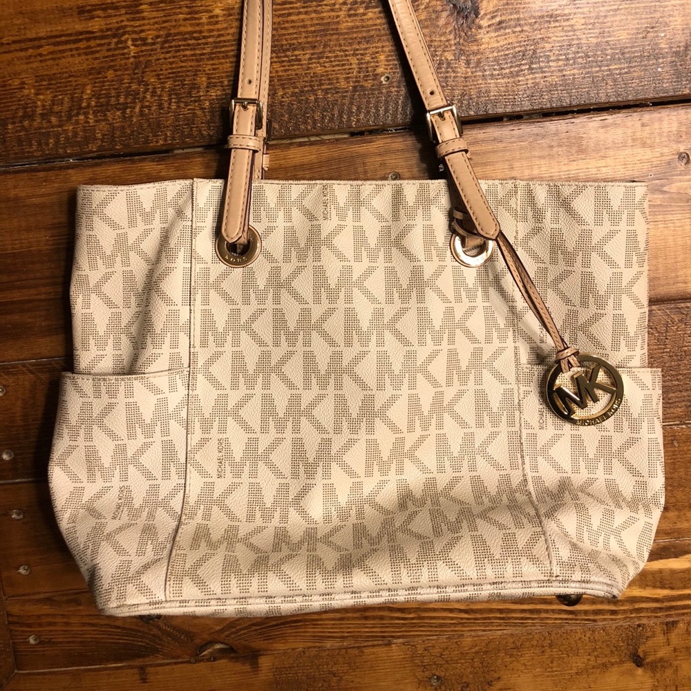 Michaels Kors purse